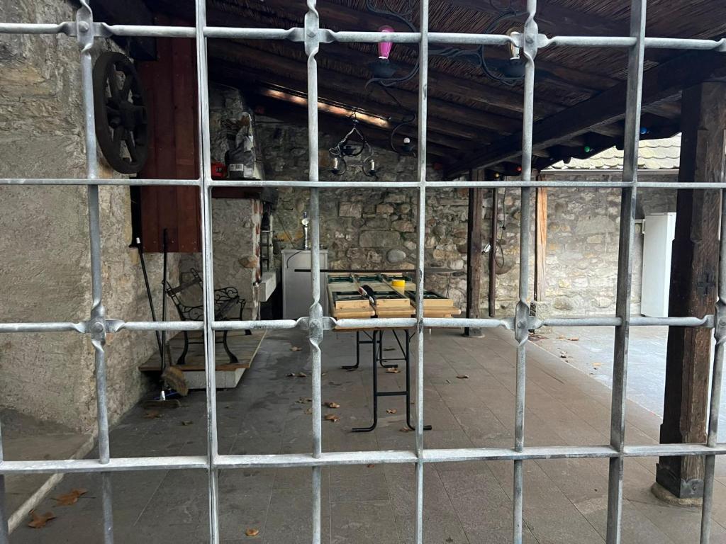 Zimmer Mit Geteiltem Bad & Kueche Brugg  Dış mekan fotoğraf
